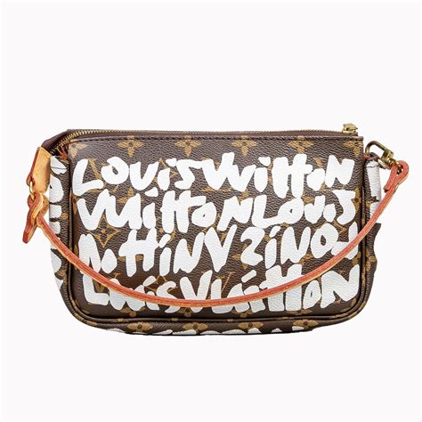 louis vuitton graffiti bag white|Louis Vuitton stephen sprouse bag.